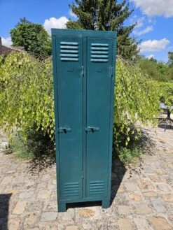 2-door Metal Cabinet -Bookcases Sales ac58316b 29b6 4e29 b144 d80505490c00