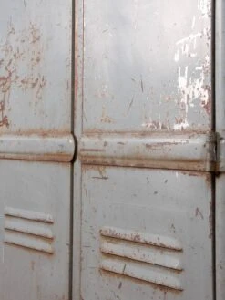 Industrial Locker Room -Bookcases Sales adcf4475 efce 4f45 8f94 2c036ff7b0e8