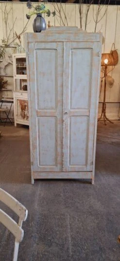 Vintage Parisian Wardrobe -Bookcases Sales ae48d495 9816 4a53 93ac 1d1e2b1ca4b7