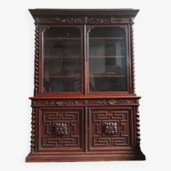 Large Louis XIII Bookcase In Solid Oak 27 Large Louis XIII Bookcase In Solid Oak -Bookcases Sales ae4cdb43 4875 4404 8603 d3a9b476f0e4