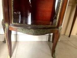 Napoleon III Showcase In Mahogany And Chiseled Bronze 20th Century -Bookcases Sales b085590c 9c44 48db 9de9 12c477c12ef6