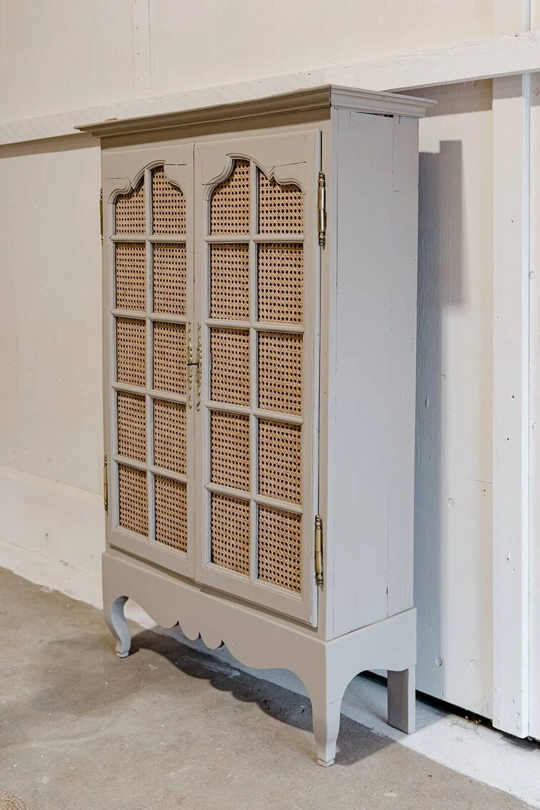 2-door Display Case Wood & Canework 13 2-door Display Case Wood & Canework - Image 13