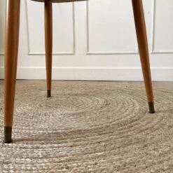 Vintage Pedestal Table 19 Vintage Pedestal Table -Bookcases Sales b292ba04 0e2d 403f a6b0 399b19660918