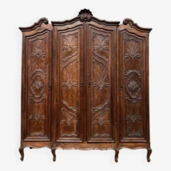 Louis XV Style Wardrobe In Solid Walnut Circa 1880-1900 -Bookcases Sales b32b5e40 7a0f 46f0 b579 9dfc07740ed0