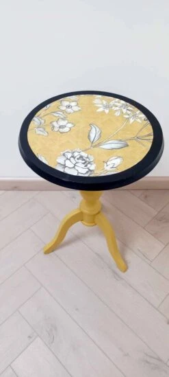 Selette Pedestal Side Table Vintage Revamped -Bookcases Sales b40a58d1 6733 4d5e a031 02fdc49a86f0