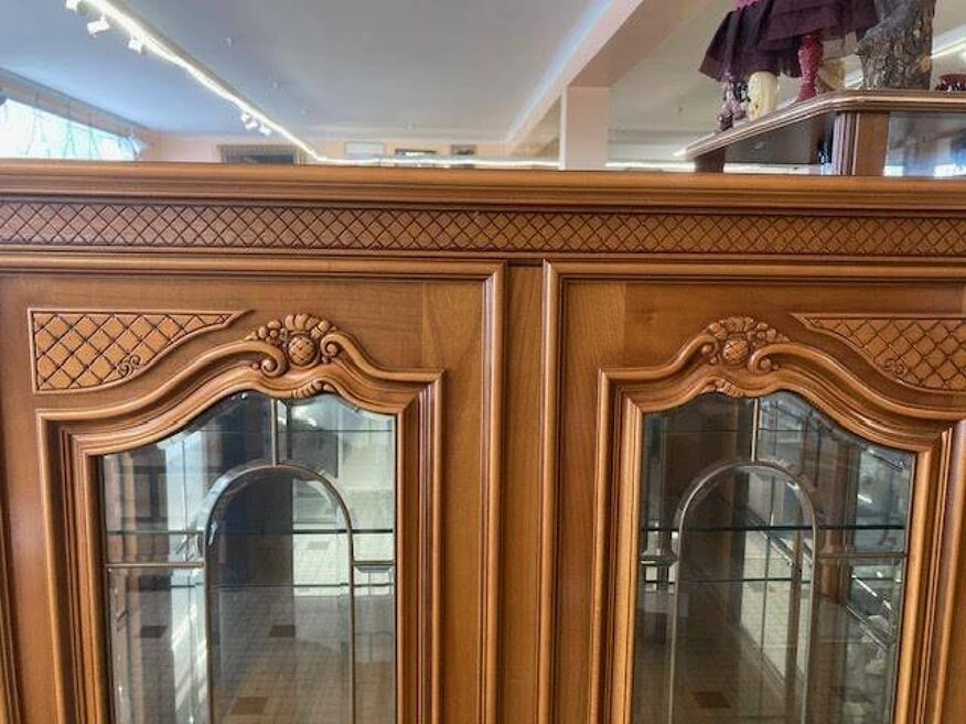 2 Door Display Case 5 2 Door Display Case - Image 5