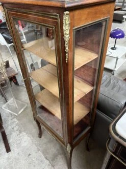 Napoleon III Window 19th -Bookcases Sales b6c3e9ed be86 4dbe 8f1f b818361533f4