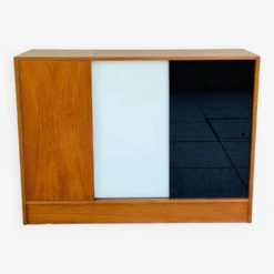 Scandinavian Teak Side Furniture 15 Scandinavian Teak Side Furniture -Bookcases Sales b9214253 9dc6 472b b255 21df04745d3e