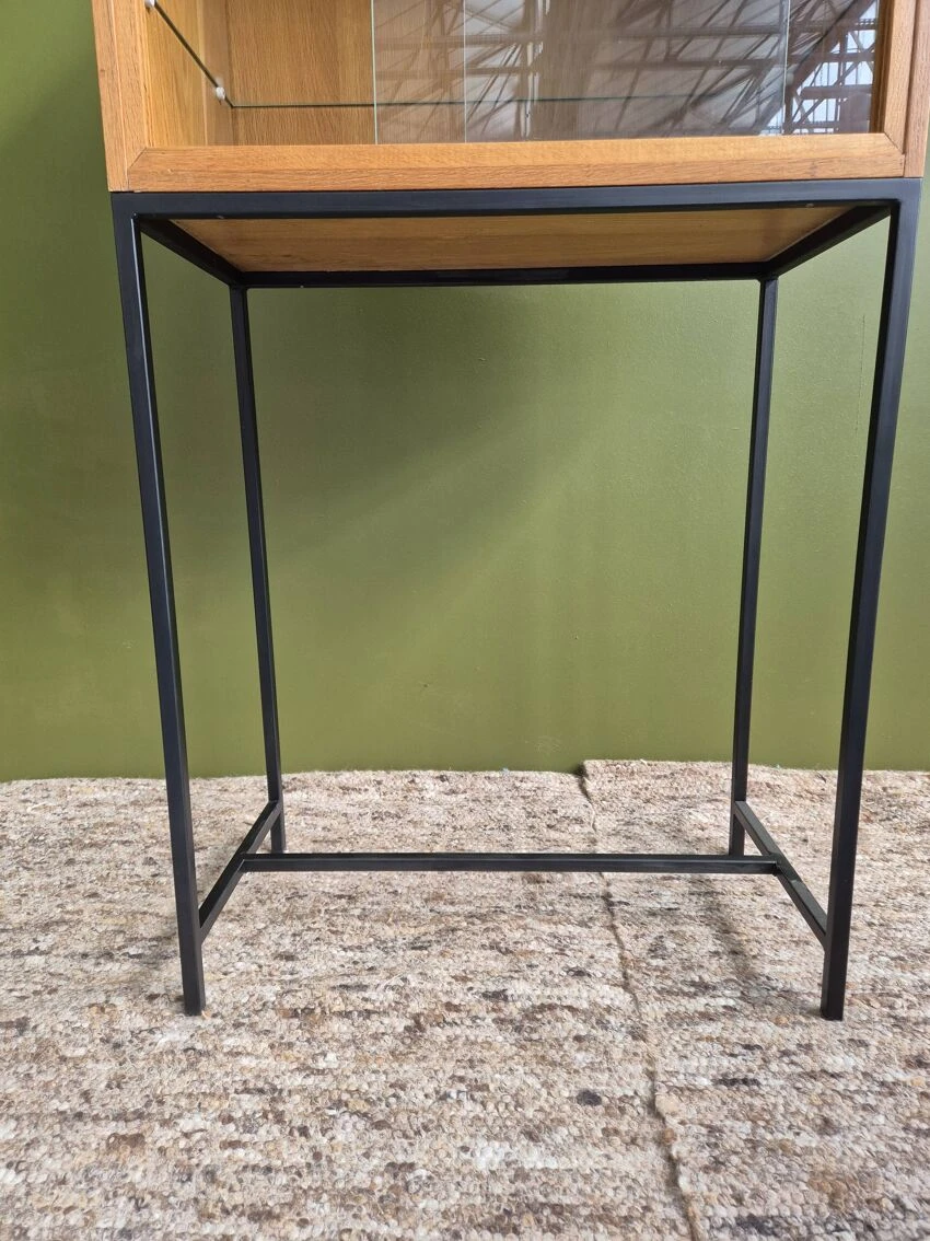 Renovated Showcase 5 Renovated Showcase - Image 5