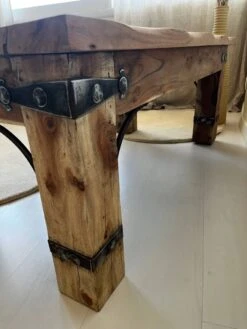 Rectangular Coffee Table In Solid Acacia And Fittings -Bookcases Sales ba70e481 c72f 4fd2 8646 05657020848b