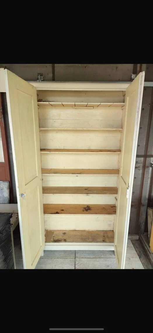 Old Shallow Cabinet 1 Old Shallow Cabinet