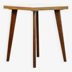 Formica Bistro Table -Bookcases Sales c281ef1d 4a2b 42b4 9426 54aa0243ba22