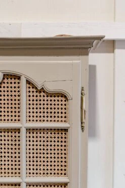 2-door Display Case Wood & Canework 35 2-door Display Case Wood & Canework -Bookcases Sales c4711632 2fdb 4abe 8884 d9fa95d15089