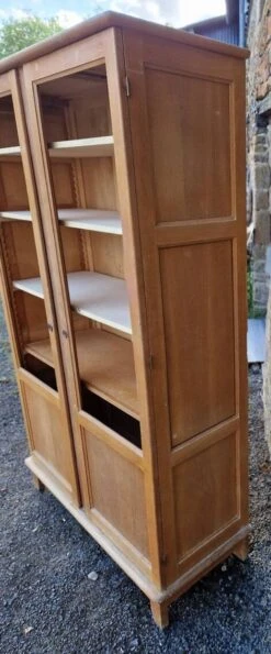 School Bookcase From The 70s -Bookcases Sales c795c2a0 4071 4d50 871e b70cb4a8af6e