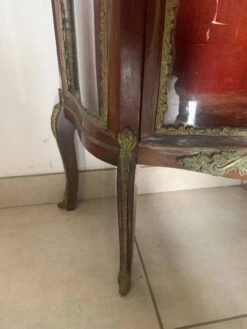 Napoleon III Showcase In Mahogany And Chiseled Bronze 20th Century -Bookcases Sales ca4cfd48 40a8 4cc0 805e be5b4f42afea