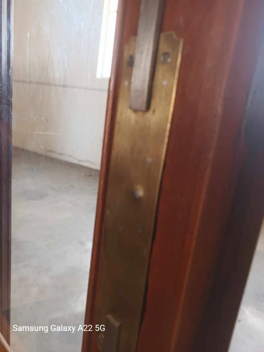 Louis Philippe Period Walnut Library Showcase 20 Louis Philippe Period Walnut Library Showcase - Image 20