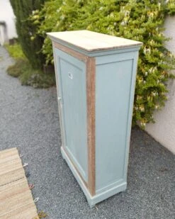 Parisian Wardrobe - Vintage Bonnetière -Bookcases Sales cac2dcd1 693a 476b 81d9 29045400c77a