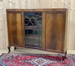 English 3-door Chippendale Display Cabinet In Mahogany From The Early 20th Century