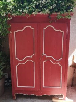 Very Old Louis Xv Wardrobe -Bookcases Sales d0c07246 fd37 4710 9b72 062140ee3087