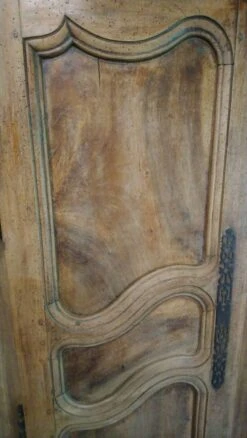 Old Bressane Wardrobe In Walnut And Beech -Bookcases Sales d0def9b2 b5cb 4208 a680 88f362e44194