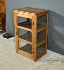 Small Teak Showcase – 1940 -Bookcases Sales d2987046 55de 4677 ac76 0d0a657e89b9