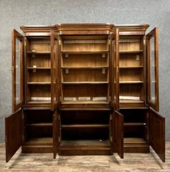 Superb Napoleon III Period Projection Bookcase In Mahogany 14 Superb Napoleon III Period Projection Bookcase In Mahogany -Bookcases Sales d4d0a413 ba3e 408b a8f5 552903657d0e