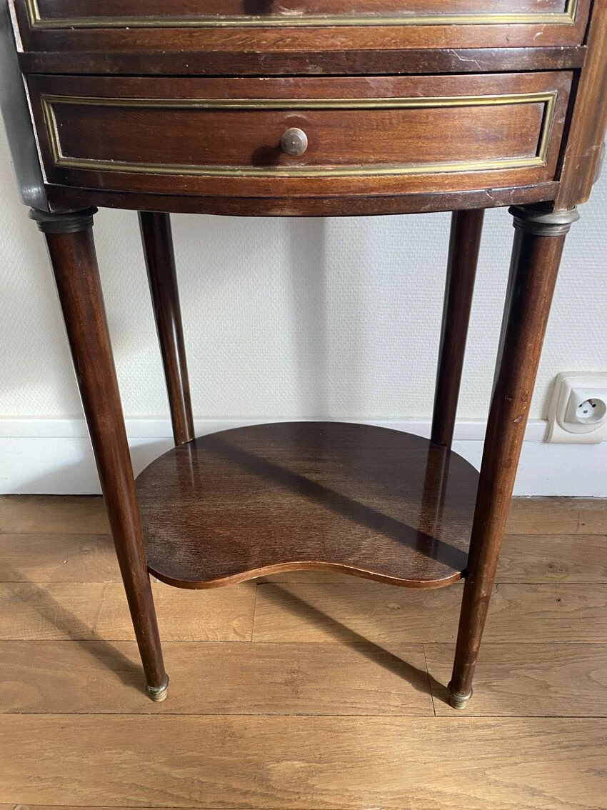 Pedestal / Work Table 1 Pedestal / Work Table