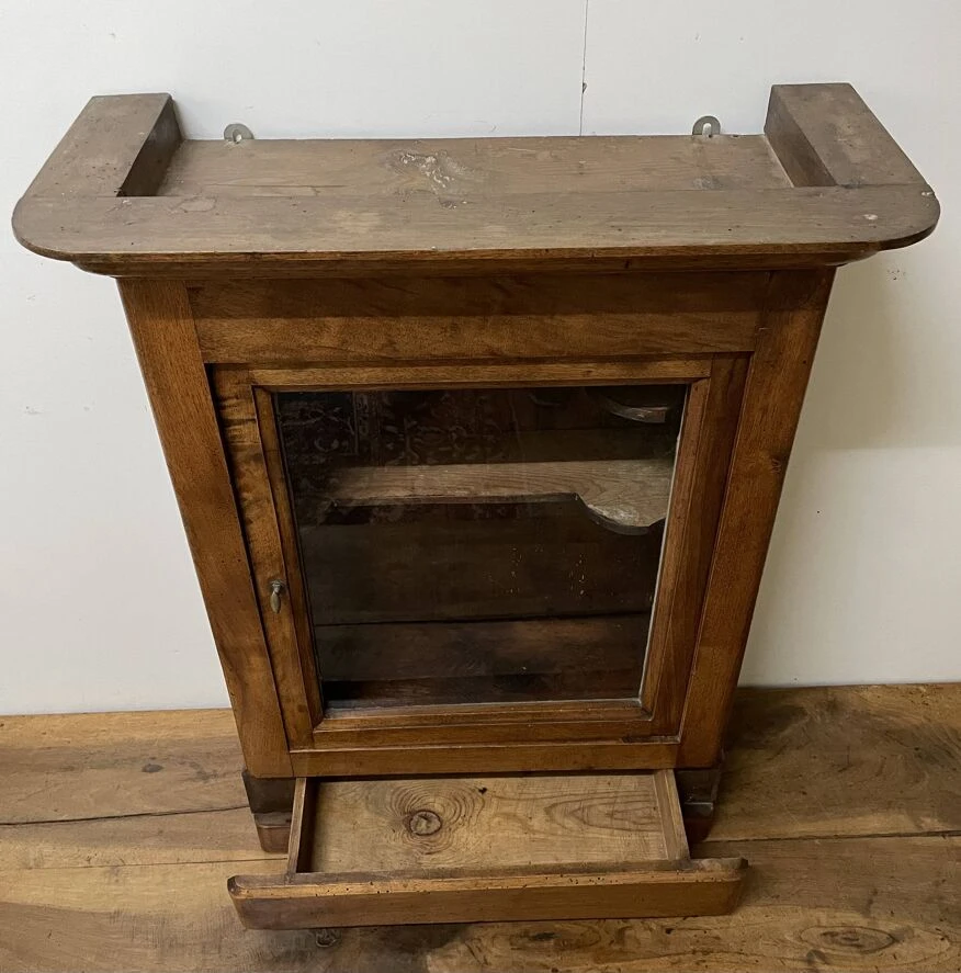 Verriot Or Walnut Display Case 12 Verriot Or Walnut Display Case - Image 12