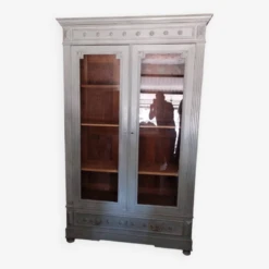 Old Bookcase 2 Doors Patinated Chalk Paint Blue -Bookcases Sales d8a15598 3c9a 4cf9 a282 6bf59fb511c0