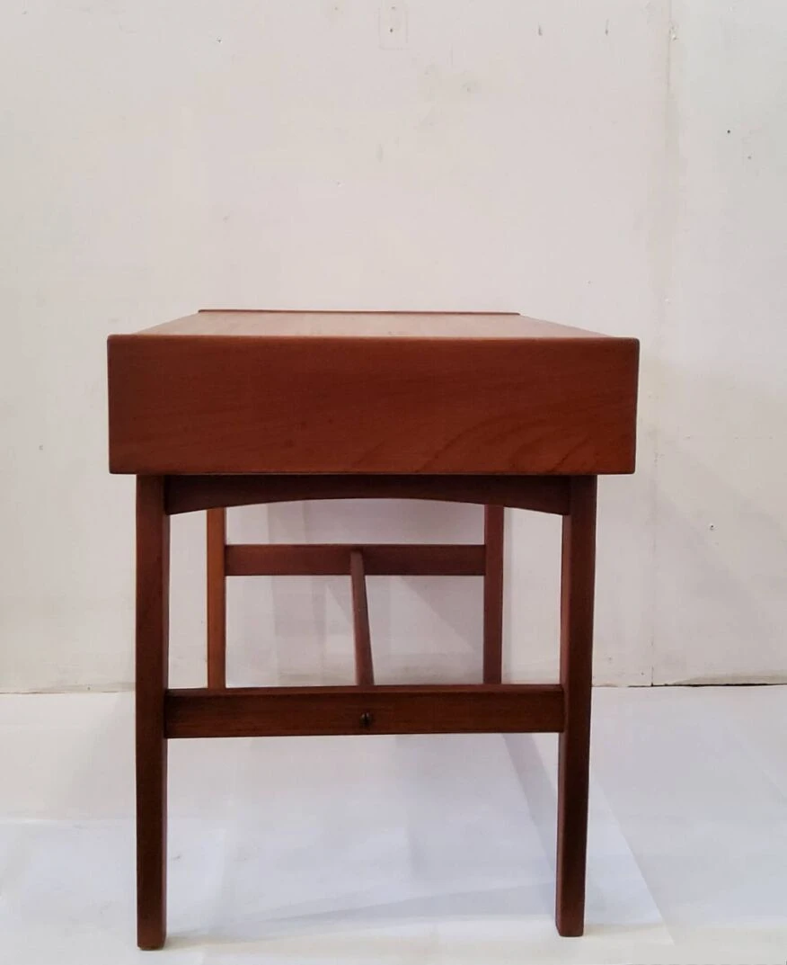 Sandinave Side Table With Drawers 5 Sandinave Side Table With Drawers - Image 5