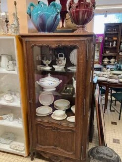 1 Door Display Case -Bookcases Sales dbf2485e 8590 43f5 91cc 36afaa043764