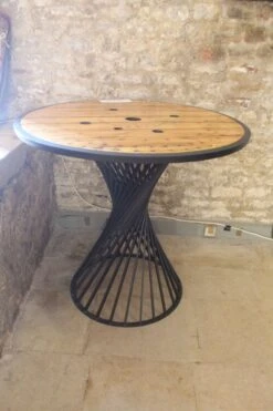 Standing Table With Epoxy Iron Base -Bookcases Sales e1da8ed0 c422 4bc5 9557 12e5046acec1