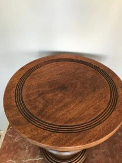 Solid Art Deco Screw Saddle