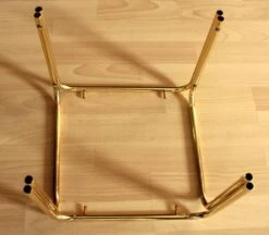 Small Brass And Glass Side Table, Ideal As A Plant Stand, Vintage From The 70s -Bookcases Sales e2fd8f96 0887 4bec a892 19fa2b5b1a7b