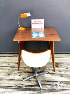 Small Compass Table -Bookcases Sales e31e739b 0f42 49fe 99e3 317f4a1f30ed