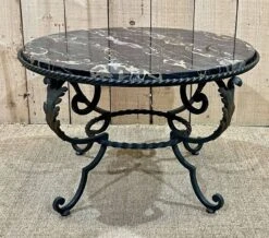 Marble And Wrought Iron Coffee Table, Work From The 1940s -Bookcases Sales e51cfd0d 9915 4675 9baf 91dcc5165a1e