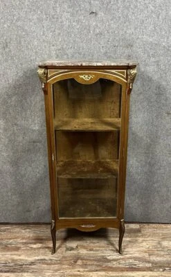Magnificent Three-sided Louis XV Style Display Case In Mahogany And Gilded Bronzes -Bookcases Sales e56e549f fffb 41ae ad4a beca3395382b