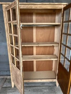 Old Window -Bookcases Sales e5aaff36 b066 4b4b b80b 2e1ad3aaa0d2