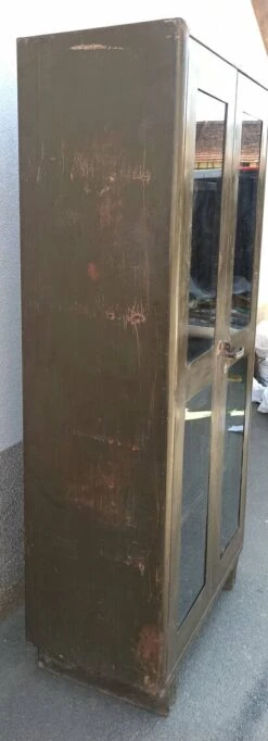 Old Green Glazed Metal Cabinet -Bookcases Sales e98c088f 31dd 441d 946e 29bef04bb55a