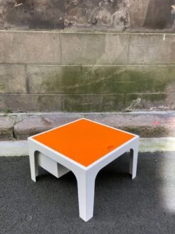 Orange Coffee Table 1970 -Bookcases Sales eaf0a576 b505 43b1 ae28 79e54207c4d5