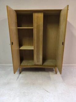 Compass Foot Cabinet 1960 -Bookcases Sales eb52bdb0 3822 455d 9af6 34f2d72ba042