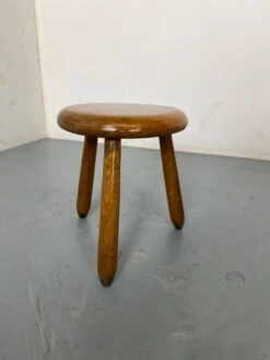 Small Mid-Century Modernist Round Oak Side Table B, 1950s