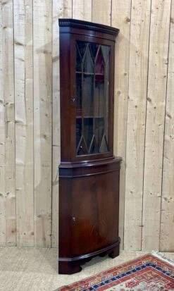 English Mahogany Corner From The 1950s -Bookcases Sales f4cc3ef9 0f1d 43b1 9c15 15c967348e19