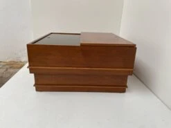 Coffee Table Square -Bookcases Sales f505a32f 3971 4cb9 bfbd 259b527c2360