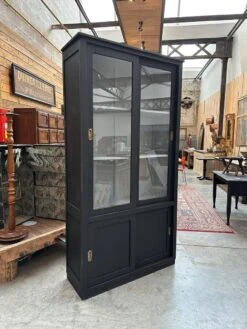 Museum Display Case Early 20th Century -Bookcases Sales f5d5ad04 0fdb 44d4 9c85 e02307b4867b