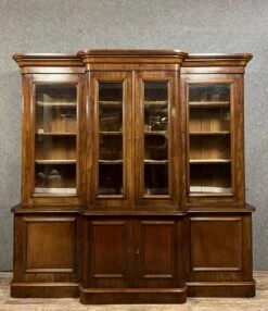 Superb Napoleon III Period Projection Bookcase In Mahogany 15 Superb Napoleon III Period Projection Bookcase In Mahogany -Bookcases Sales f61634aa 23ea 4c88 a942 1bf635e4e8e5