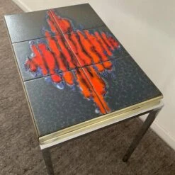 Side Table In Ceramic And Chrome Metal -Bookcases Sales f867001c d2fe 4b69 858a 95f8758589ef