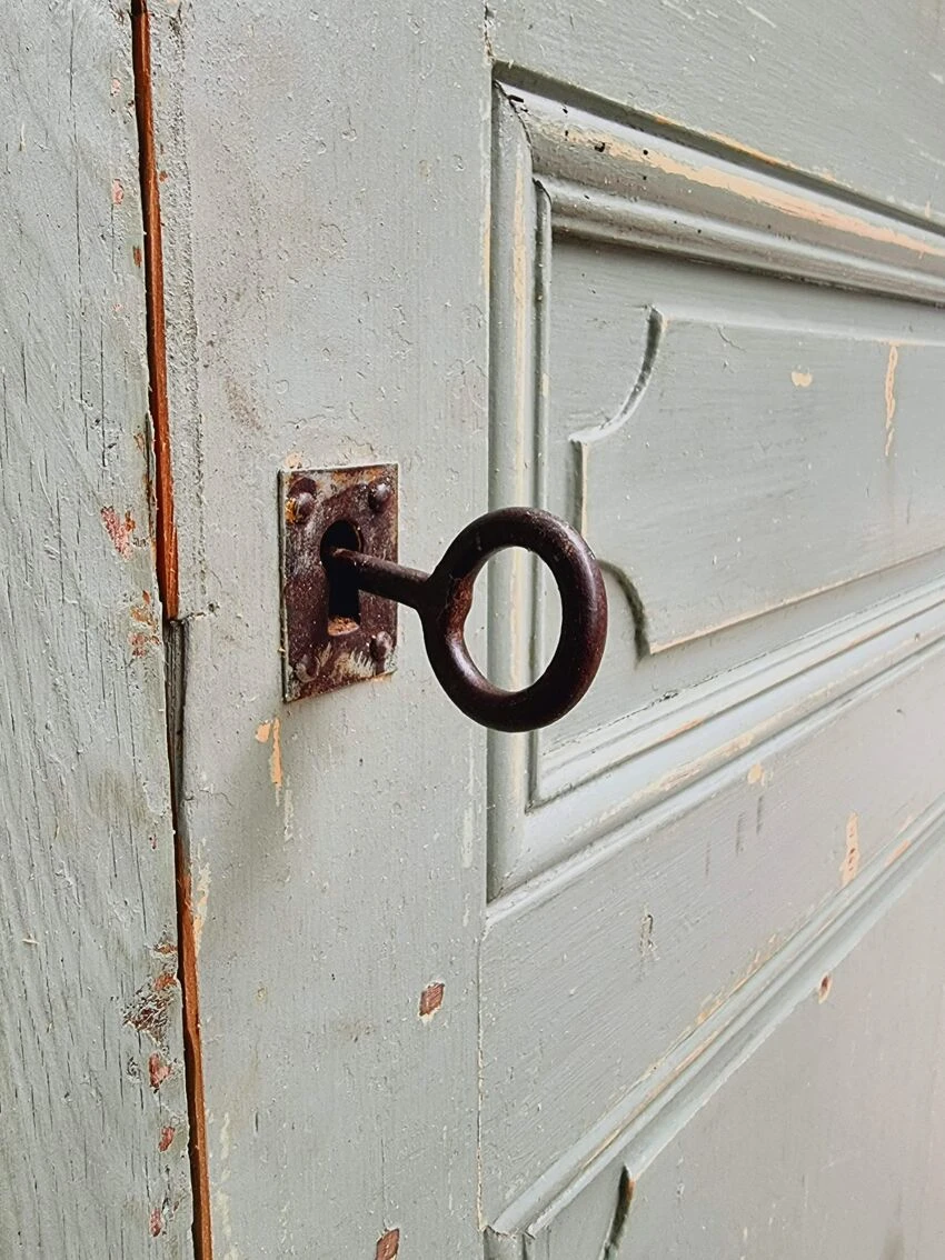 Antique Cabinet XXL Pastel Mint Green Linen Cabinet 16 Antique Cabinet XXL Pastel Mint Green Linen Cabinet - Image 16