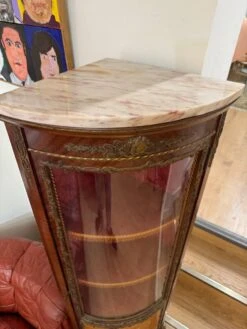 Corner Showcase In Veneer Wood With Musical Instrument Marquetry -Bookcases Sales fb2a34dd 7a9c 4b69 8984 c52a15b1bd46