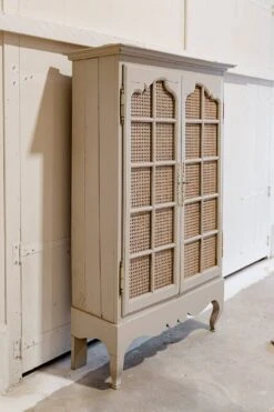 2-door Display Case Wood & Canework 31 2-door Display Case Wood & Canework -Bookcases Sales fb8783c9 a278 4280 b9ce a20700560c9d